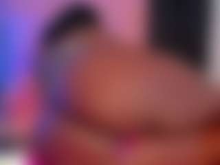 Live cam show with Keily-w - Thick on Sweet Sext