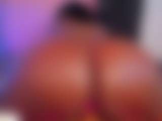 Live cam show with Keily-w - Ebony Shaved Pussy on Sweet Sext