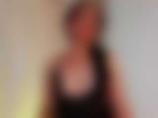 Live cam show with girasol-walton - MILF on Fit Hotties