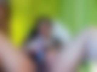 girasol-walton's Live Sex Cam Show