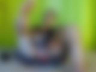 girasol-walton's Live Sex Cam Show