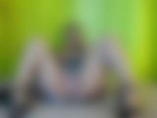 girasol-walton's Live Sex Cam Show