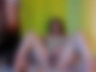 girasol-walton's Live Sex Cam Show