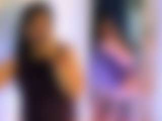 girasol-walton's Live Sex Cam Show