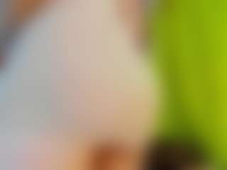 girasol-walton's Live Sex Cam Show