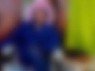 girasol-walton MILF webcam performer live streaming