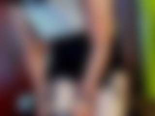 girasol-walton's Live Sex Cam Show