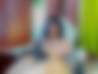 girasol-walton's Live Sex Cam Show
