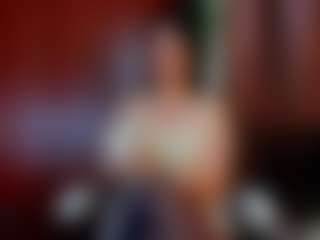 girasol-walton MILF webcam performer live streaming