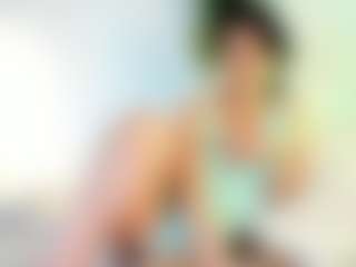 girasol-walton's Live Sex Cam Show