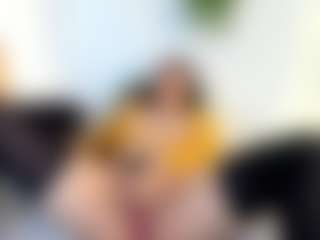girasol-walton's Live Sex Cam Show