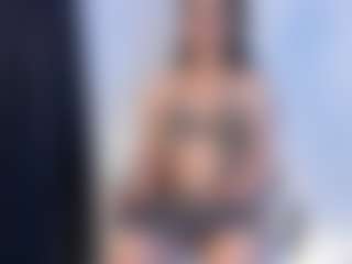 Live cam show with girasol-walton - Public on live18s.com