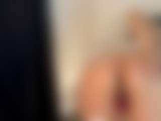 girasol-walton's Live Sex Cam Show