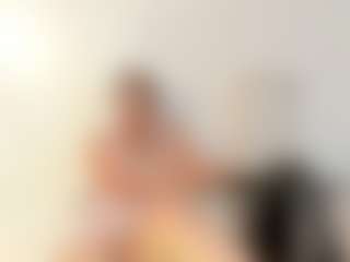 girasol-walton's Live Sex Cam Show
