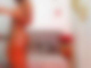 Live cam show with emma-foxx1 - Ebony on boobsie.com