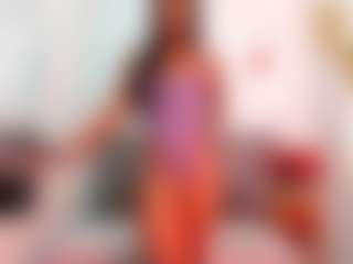 Live cam show with emma-foxx1 - Athletic Ebony on 1on1-livenow | colombia