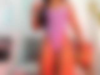 Live cam show with emma-foxx1 - Brown Eyes on hotwifechat.live