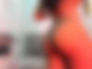 Live cam show with emma-foxx1 - Bedroom Ebony on Soda Cam