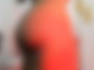 Live cam show with emma-foxx1 - Skinny on TastyBlacksLive
