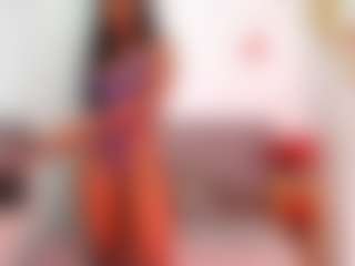 Live cam show with emma-foxx1 - Solo on CamSodaAdn