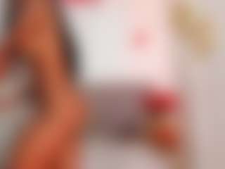 Live cam show with emma-foxx1 - Natural on Camsoda