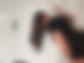 Live cam show with Laladoll - Curvy on parknlotfishbdy