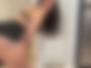 Live cam show with Laladoll - Clit on boobsie.com