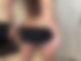 Live cam show with Laladoll - Brown Hair on Latina Girls