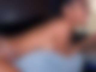 Live cam show with ShawnGeni - Tease on TeamSkeetLive