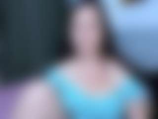 Live cam show with Angela - Blowjob on CamwithHer