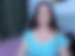 Live cam show with Angela - Mature on crypto-cams
