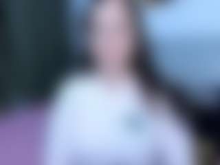 Live cam show with Angela - Mature on Camsoda