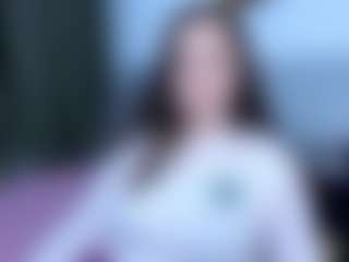 Live cam show with Angela - Brown Hair on livesuperchat.net