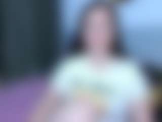 Angela MILF webcam performer live streaming