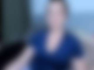 Live cam show with Angela - College on Milfs Live