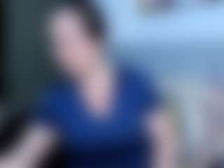 Live cam show with Angela - Brown Hair on Cam Slut
