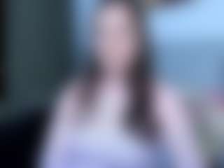 Angela MILF webcam performer live streaming