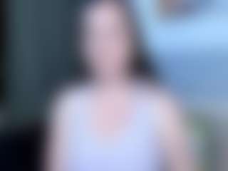 Live cam show with Angela - Anal on fuklive.com