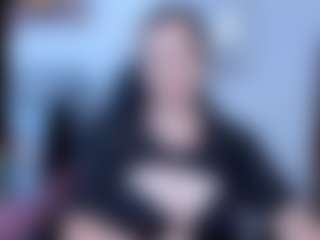 Angela MILF webcam performer live streaming