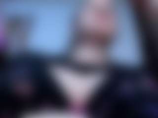 Angela MILF webcam performer live streaming