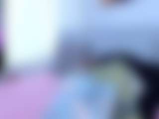 Angela MILF webcam performer live streaming