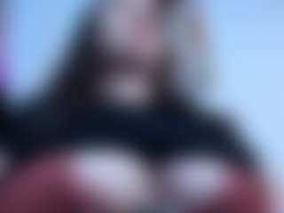 Angela MILF webcam performer live streaming