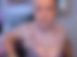Live cam show with Angela - Normal on wildcum.com