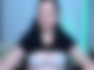 Live cam show with Angela - Brown Hair MILF on Dolls Live