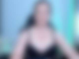 Live cam show with Angela - Amateur Brown Hair on SquirtSoMuch