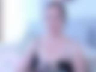 Live cam show with Angela - College Big Tits on livesuperchat.net