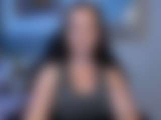 Live cam show with Angela - Mature Young Adult on Camsoda