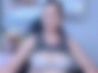 Live cam show with Angela - Amateur Mature on makecum.org