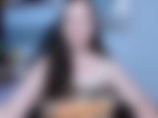 Live cam show with Angela - Squirt Mature on Gym Cam Girls