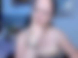 Live cam show with Angela - HD on googirlz